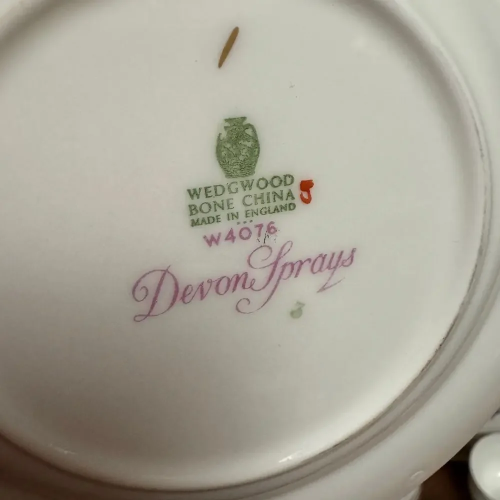 Vintage Platter by Wedgwood in Devon Sprays Bone China 15.25